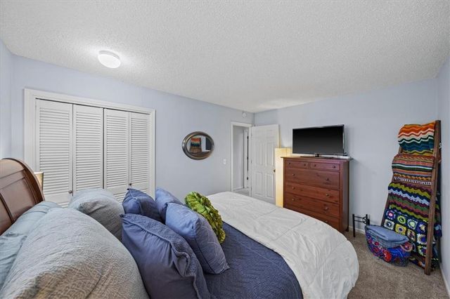 2239 Melholland Road, Lawrence, KS 66047