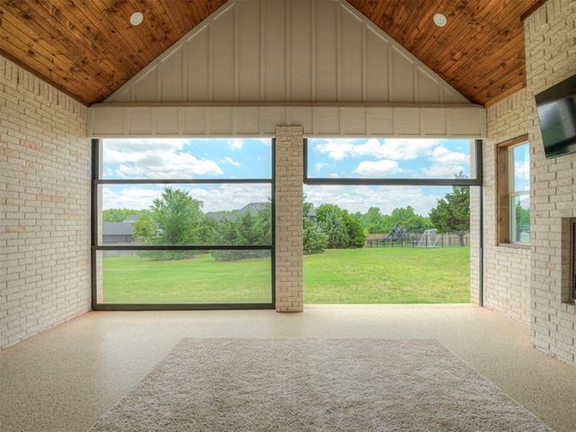 400 Old Farm Road, Edmond, OK 73034