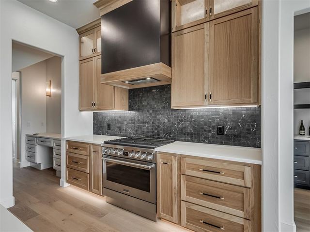 400 Old Farm Road, Edmond, OK 73034