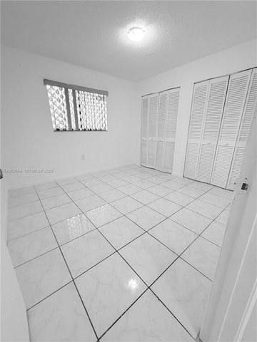 6278 W 22nd Ct 20, Hialeah, FL 33016