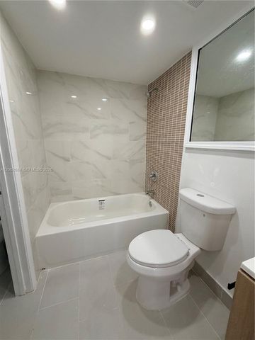 6278 W 22nd Ct 20, Hialeah, FL 33016