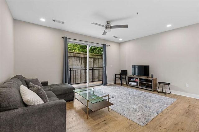 22 Airline Street NE 108, Atlanta, GA 30312