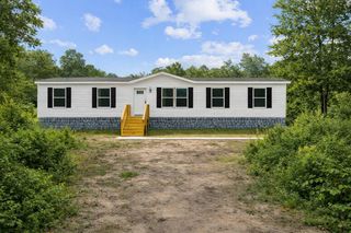 120 Lunar Ln, Loris, SC 29569