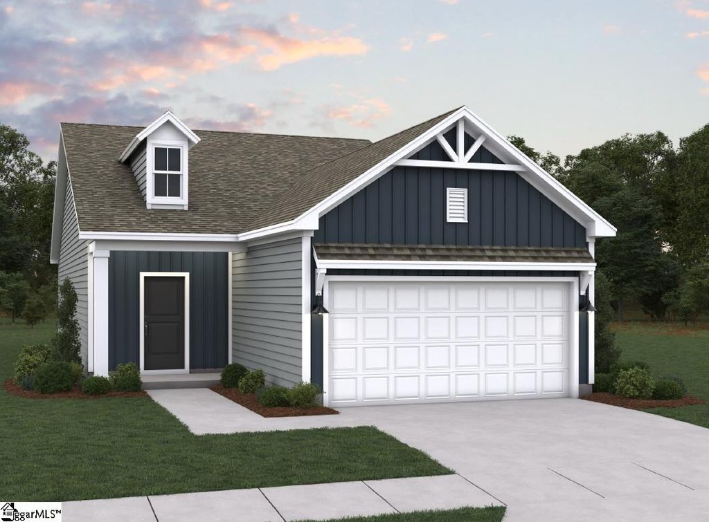 7 Leacock Drive, Fountain Inn, SC 29644