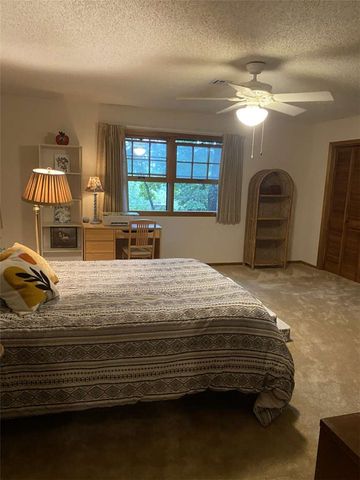 33 Churchill Drive, Bella Vista, AR 72715