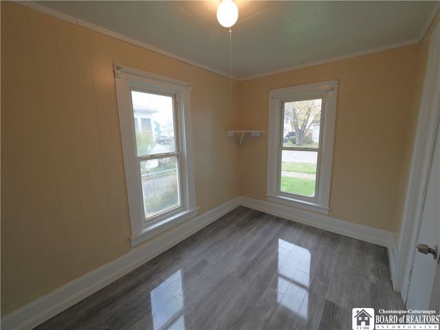 83 West 2nd Street, Dunkirk, NY 14048