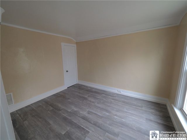 83 West 2nd Street, Dunkirk, NY 14048