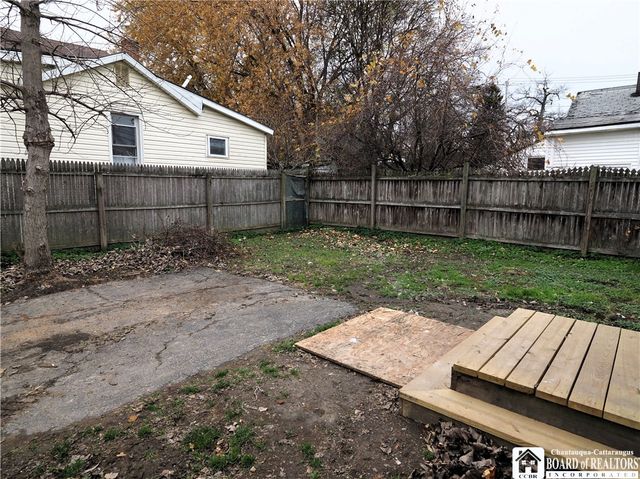 83 West 2nd Street, Dunkirk, NY 14048