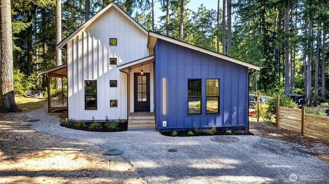 11215 Juniper Place, Anderson Island, WA 98303