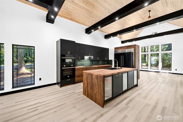 11215 Juniper Place, Anderson Island, WA 98303
