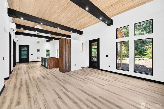 11215 Juniper Place, Anderson Island, WA 98303