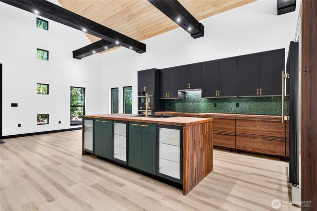 11215 Juniper Place, Anderson Island, WA 98303