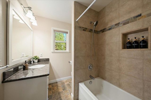 111 Alaska Peak, North San Juan, CA 95960