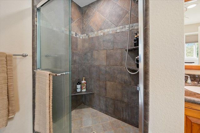 111 Alaska Peak, North San Juan, CA 95960