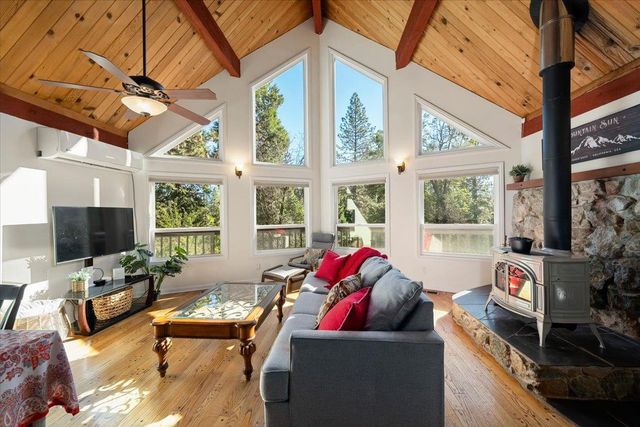 111 Alaska Peak, North San Juan, CA 95960