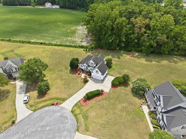 2602 Spring Creek Drive, Grimesland, NC 27837