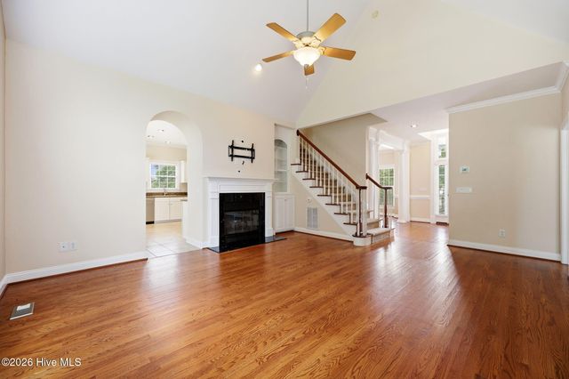 2602 Spring Creek Drive, Grimesland, NC 27837