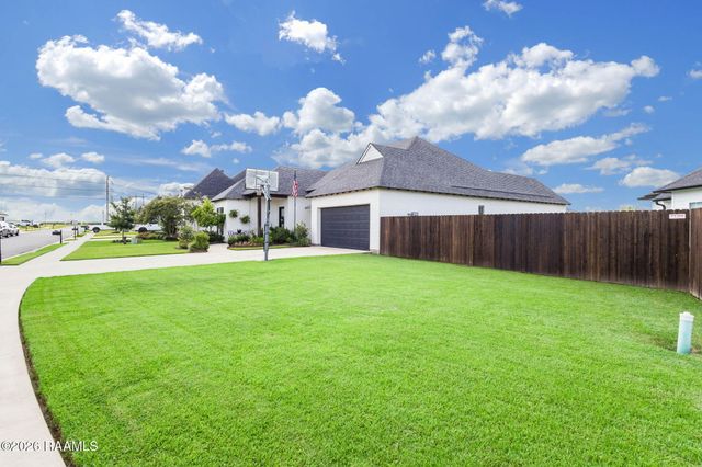 314 Big Lake Run, Youngsville, LA 70592