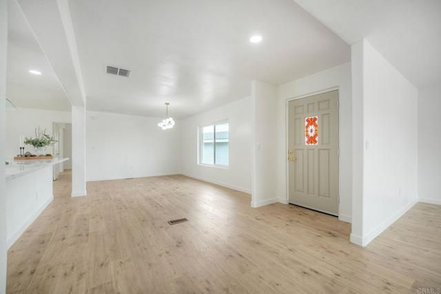 1438 Salem Court, Oceanside, CA 92057