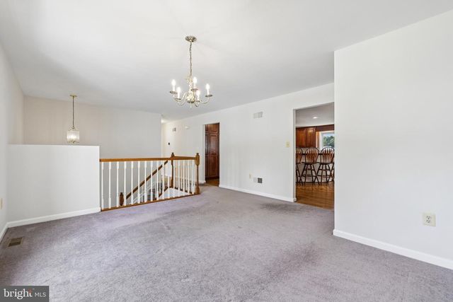 902 CLAUSER CT, New Windsor, MD 21776