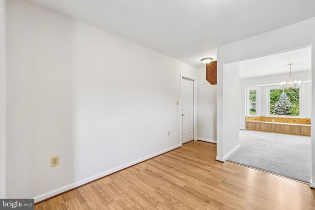902 CLAUSER CT, New Windsor, MD 21776
