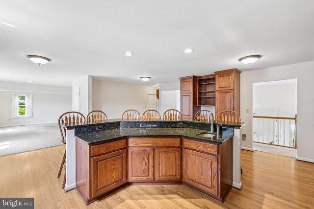 902 CLAUSER CT, New Windsor, MD 21776