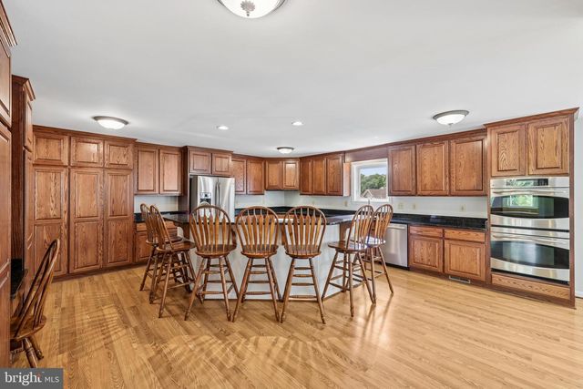 902 CLAUSER CT, New Windsor, MD 21776