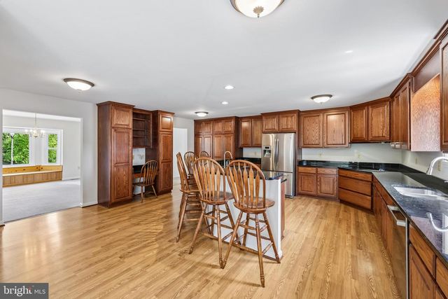 902 CLAUSER CT, New Windsor, MD 21776