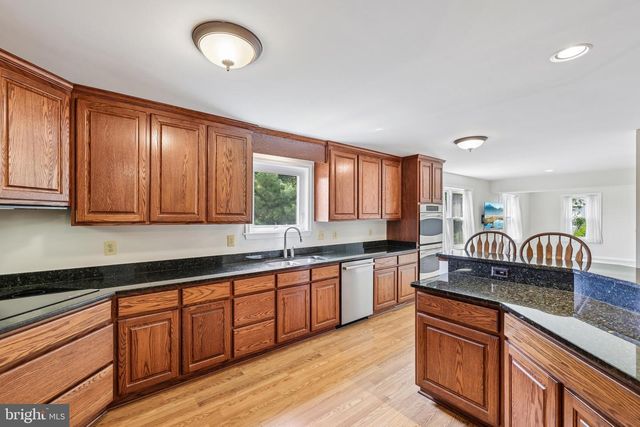 902 CLAUSER CT, New Windsor, MD 21776