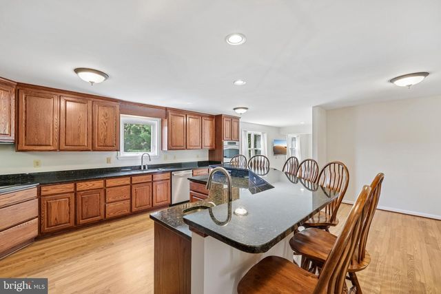 902 CLAUSER CT, New Windsor, MD 21776