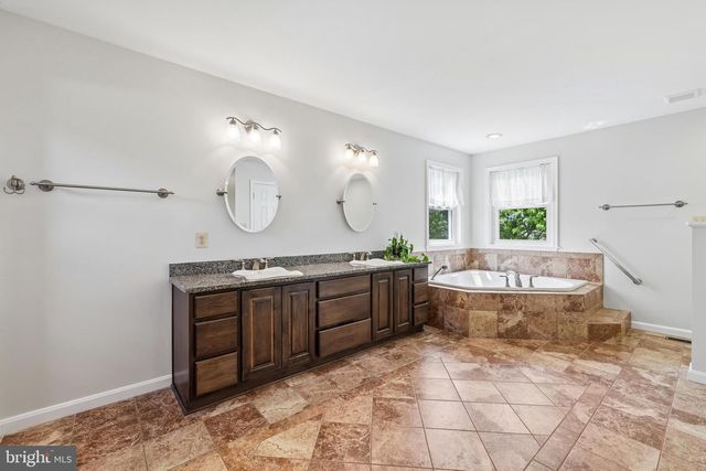 902 CLAUSER CT, New Windsor, MD 21776