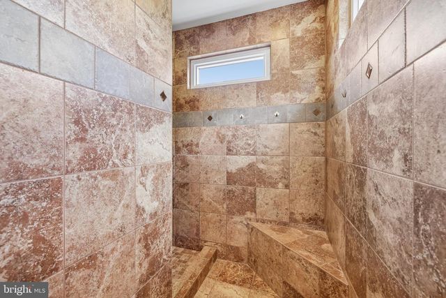 902 CLAUSER CT, New Windsor, MD 21776