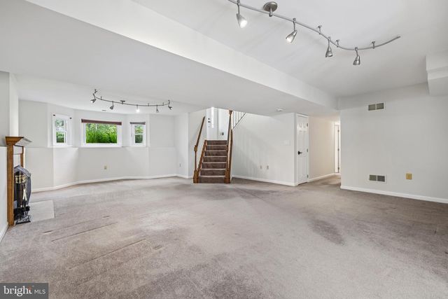 902 CLAUSER CT, New Windsor, MD 21776