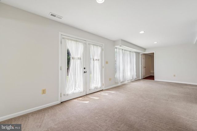 902 CLAUSER CT, New Windsor, MD 21776
