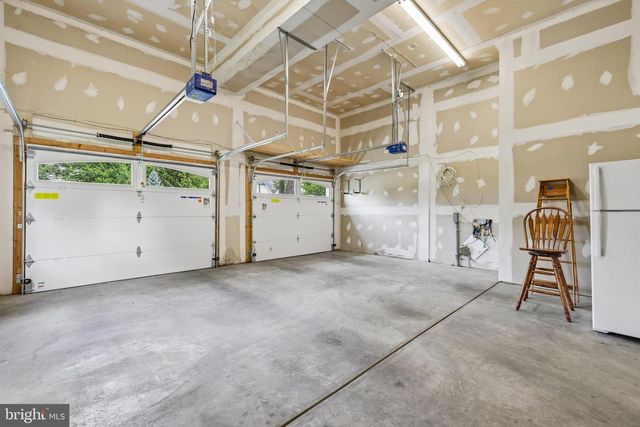 902 CLAUSER CT, New Windsor, MD 21776