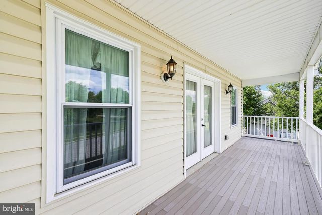 902 CLAUSER CT, New Windsor, MD 21776