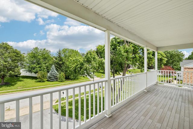 902 CLAUSER CT, New Windsor, MD 21776