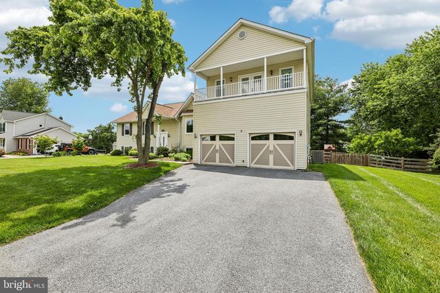 902 CLAUSER CT, New Windsor, MD 21776