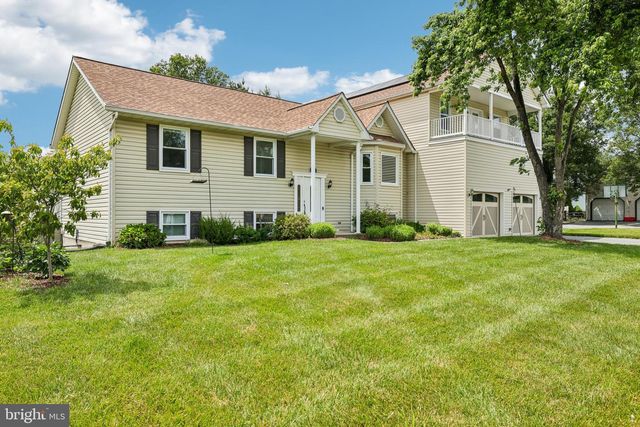 902 CLAUSER CT, New Windsor, MD 21776