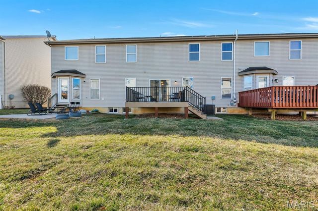 333 Wild Oak Drive, O'fallon, MO 63368