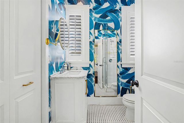 210 N 17TH STREET W 21, Bradenton, FL 34205