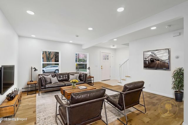 547 5th Avenue, Troy, NY 12182