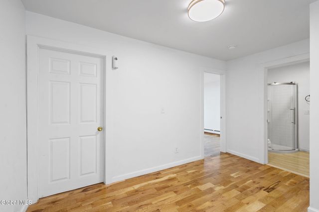547 5th Avenue, Troy, NY 12182