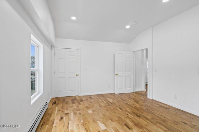 547 5th Avenue, Troy, NY 12182