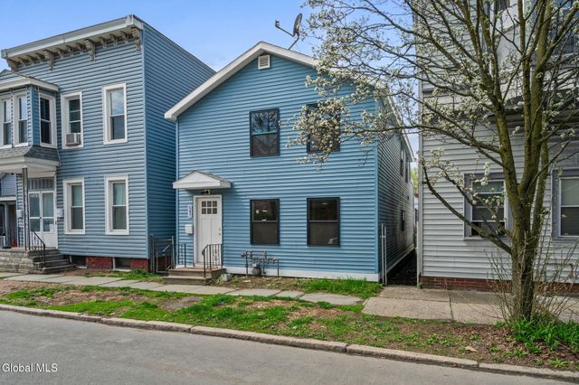 547 5th Avenue, Troy, NY 12182