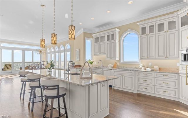 668 S Atlantic AVE, Virginia Beach, VA 23451