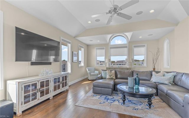 668 S Atlantic AVE, Virginia Beach, VA 23451