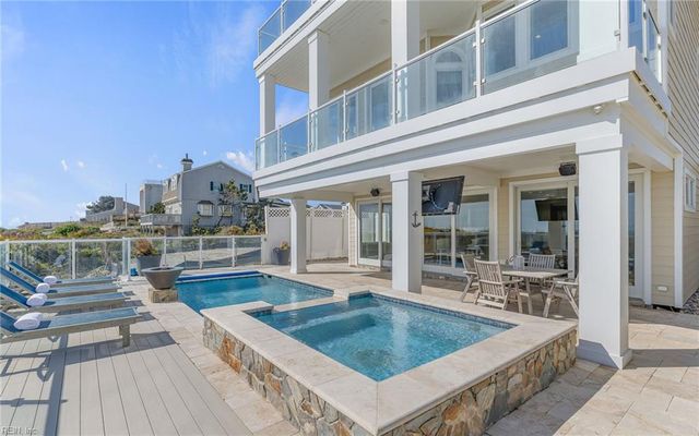 668 S Atlantic AVE, Virginia Beach, VA 23451