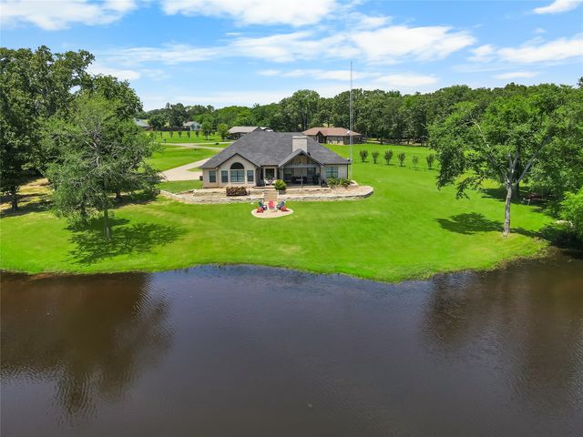 230 Vz County Road 1833, Grand Saline, TX 75140