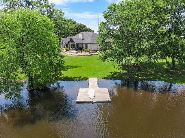 230 Vz County Road 1833, Grand Saline, TX 75140
